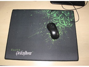 RAZER GOLIATHUS OMEGA MOUSE MAT - SPEED SURFACE GAMING MOUSE PAD battery